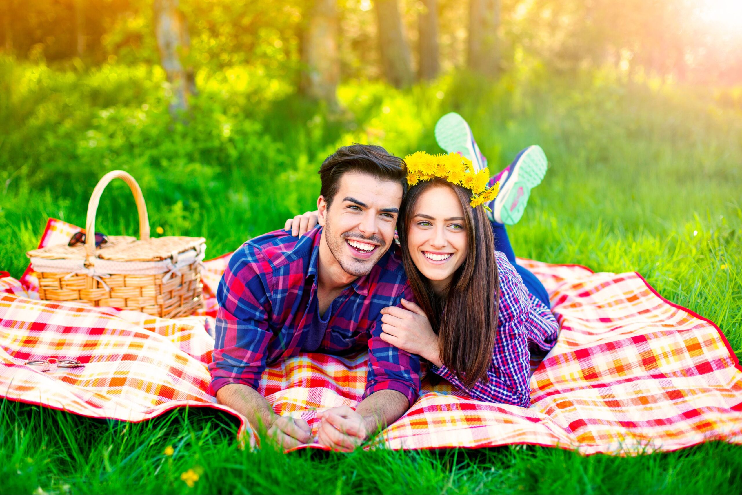 What Is the Best Time for a Romantic Picnic