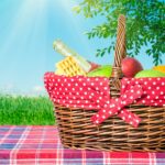 How to Pack a Perfect Picnic